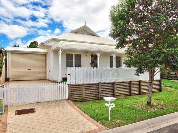 Forest Gardens – Town Cottage Charm
