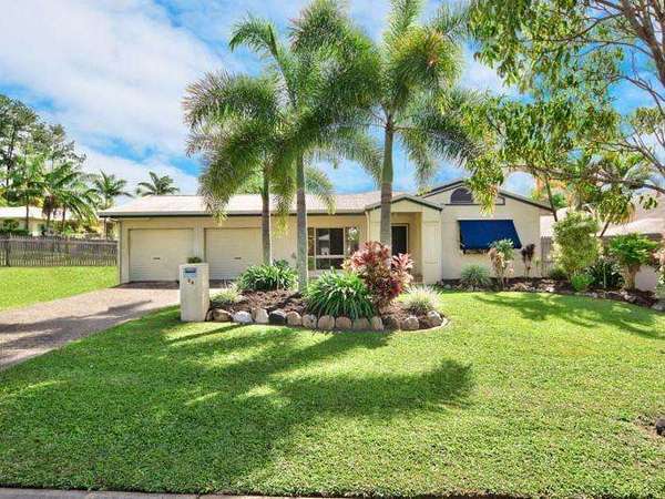 Forest Gardens – One Neighbour Adjoining Park