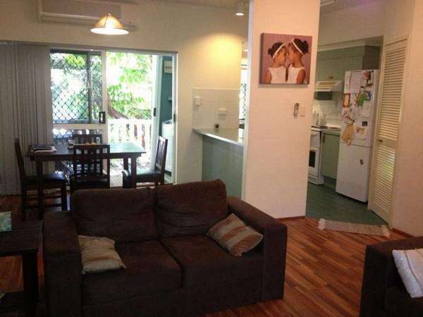 Exceptional Value –Freshwater Townhouse!