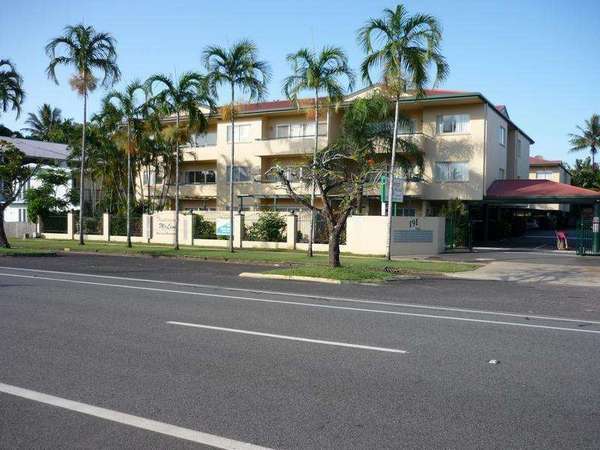 Cairns North 2 Bedroom Ground Floor Unit