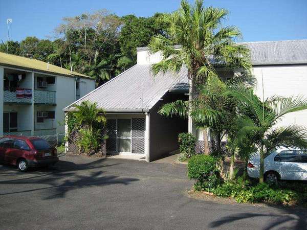 One Bedroom Loft Townhouse - Edge Hill