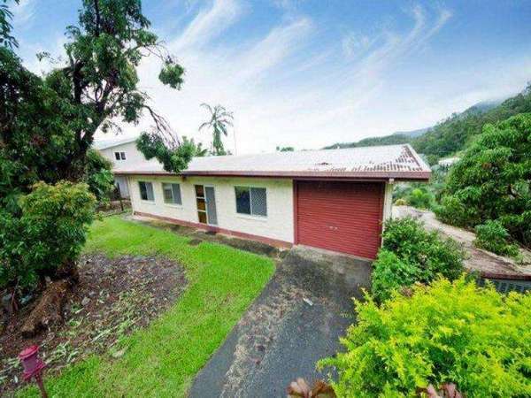 Renovators Special - Property Must Be Sold!
