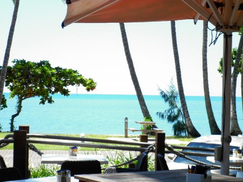 SOLD - COMMERCIAL BEACHFRONT