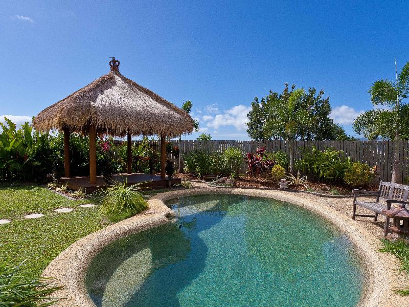 727sqm Feat Balinese Hut, Pool & Shed!